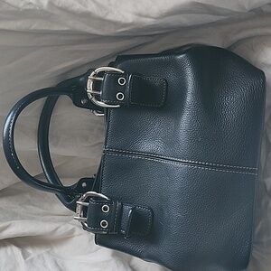 Tinanello black leather tote